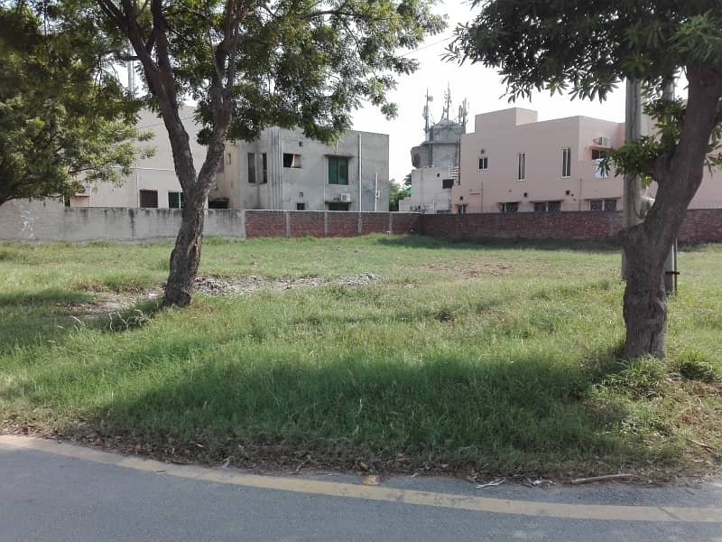 Ideally Located Prime Location Residential Plot For Sale In EME Society - Block B Available 0