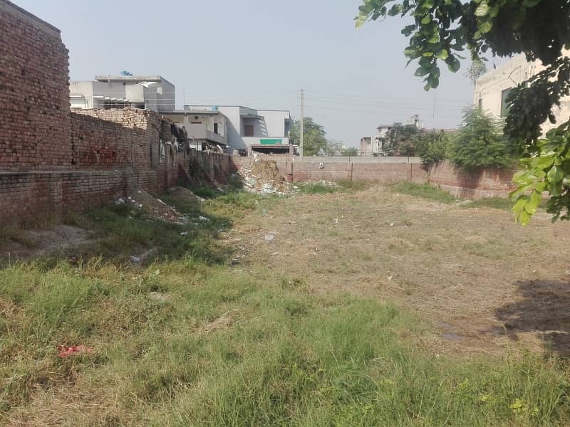 Premium Prime Location 32 Marla Residential Plot Is Available For sale In Lahore 0