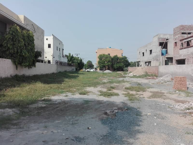 Prime Location Residential Plot For Sale Is Readily Available In Prime Location Of EME Society - Block B 4