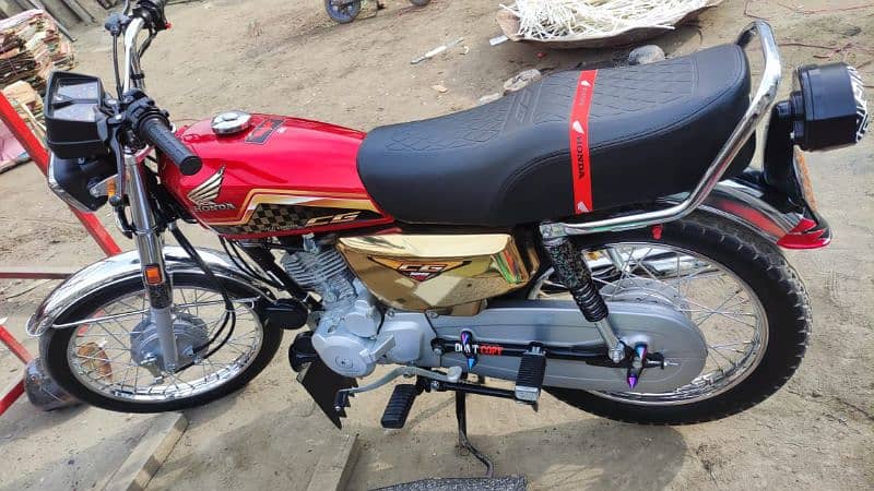 honda 125 self start lush condition 2