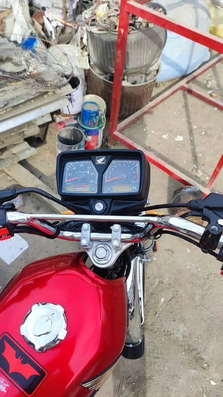 honda 125 self start lush condition 4