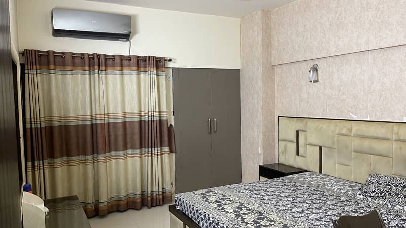 3 Bed Dd Flat For Sale In Saima Jinnah Avenue 8