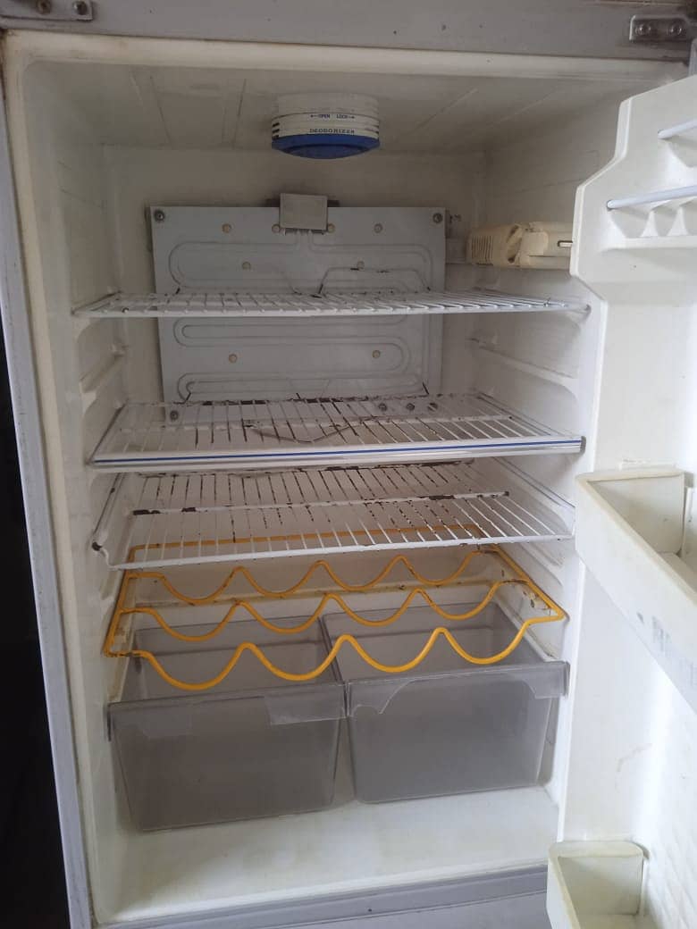 Dawlance Fridge Good condition Everything ok 1