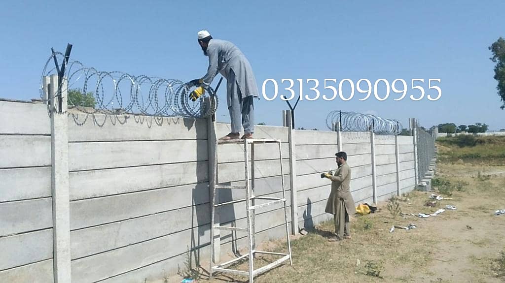 Razor wire , Chainlink Fence , Barbed Wire, Security Fence Weld mesh 12