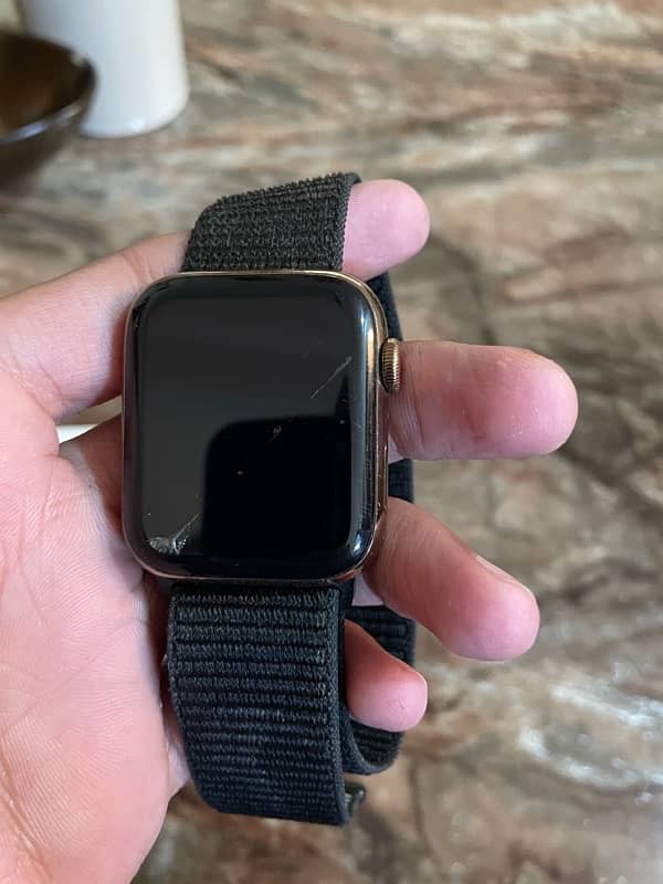 Apple Watch series 4 Stainless 0