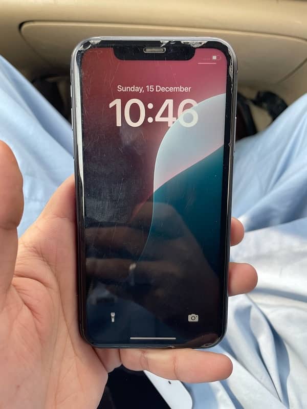 Iphone 11 64 gb FU NON PTA 2