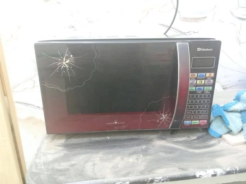 microwave oven 0