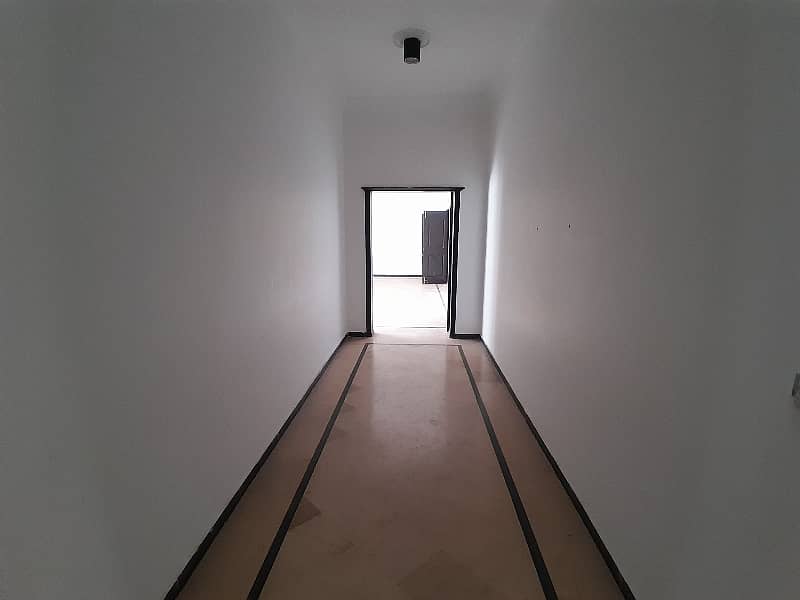 2 Kanal Upper Portion For Rent 2