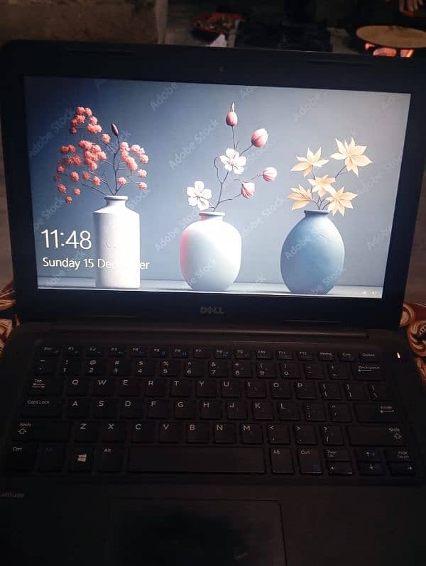 Dell latitude 3380 laptop 0