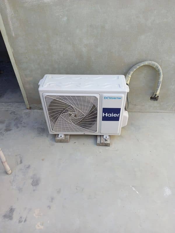 Haier 1ton AC 2