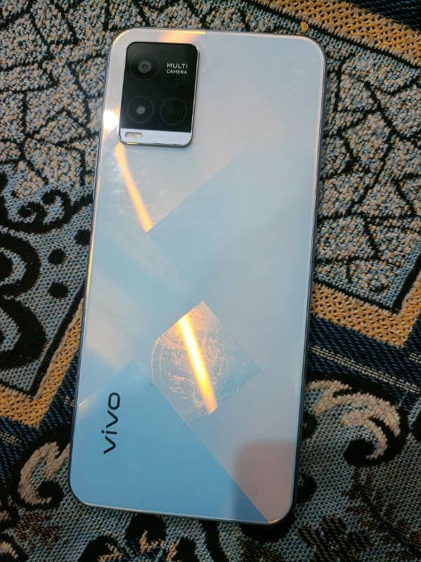 VIVO Y21 2