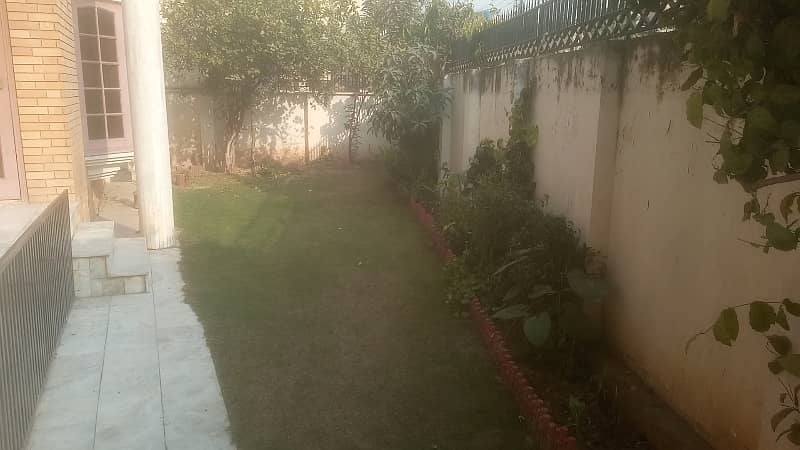 1 Kanal tripple story House for sale in Westrige Rawalpindi. 40% adjustment/or instalment possible. 6