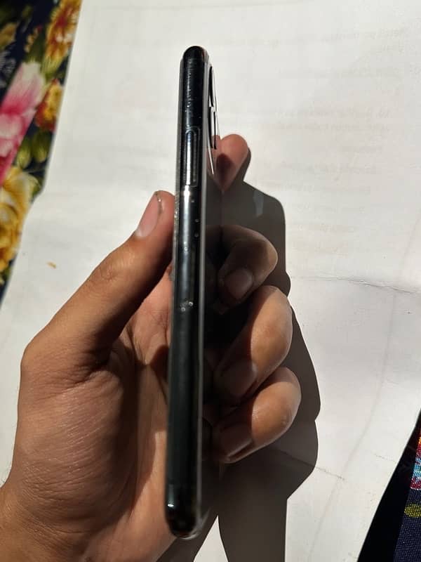 iphone 11 pro 256 GB 1