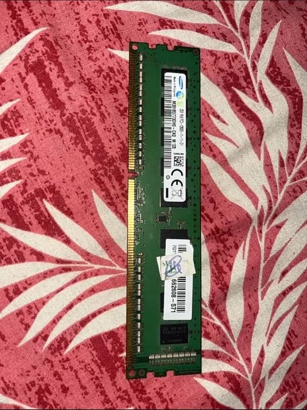 SAMSUNG 2GB RAM DDR3 3