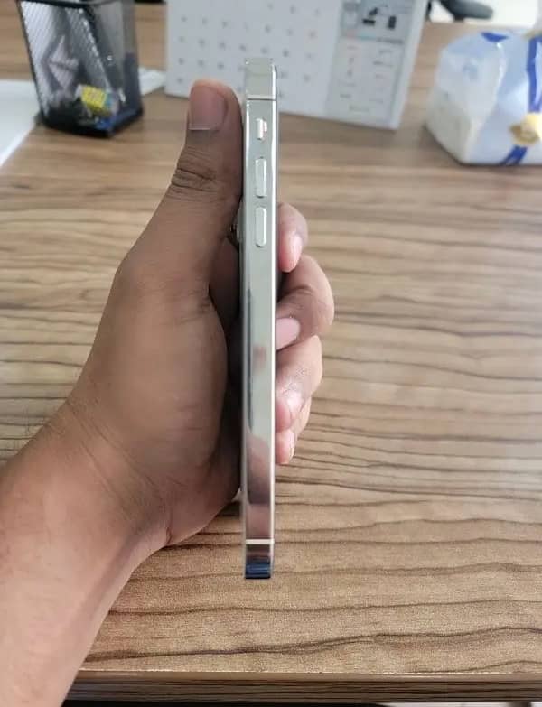 Iphone XR 128 convert 13 pro exchange possible 2