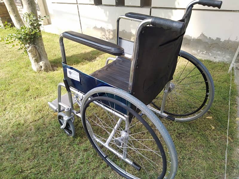 Wheelchair 16000 wali 8500 mein, Wheel Chair foldable 03022669119 2