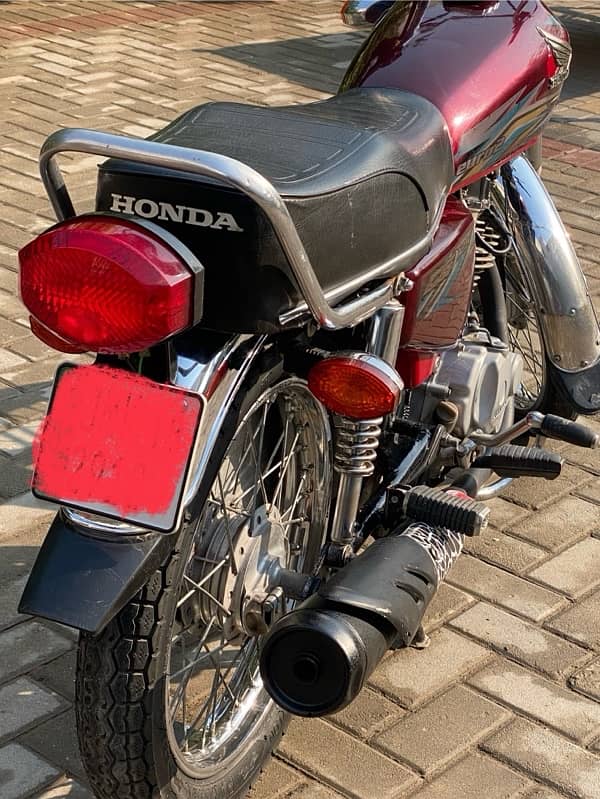 Honda 125 2018 modle contact 03295623297 1