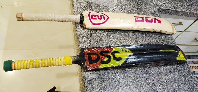 good condition 2 bat  for tape ball cricket 0