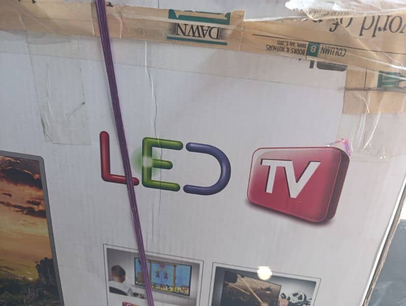 LG LED TV 43 INCH NON smart 4