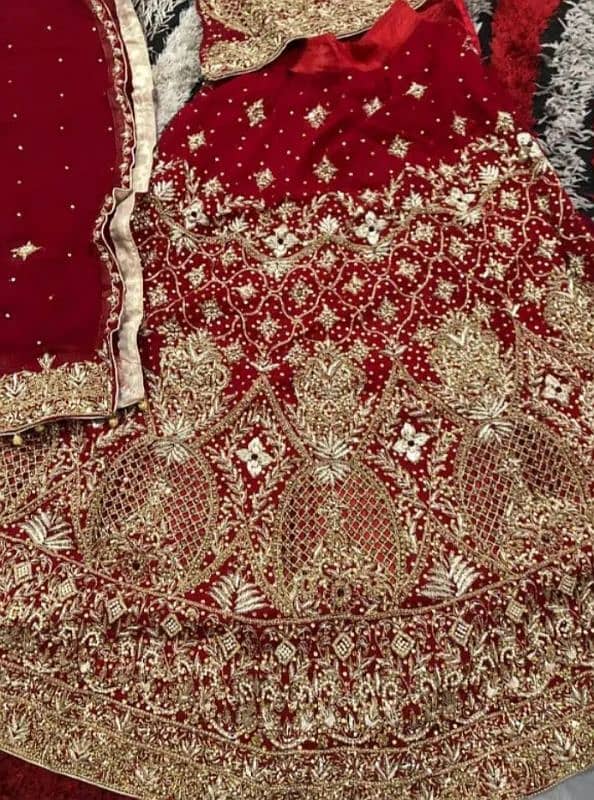 1 time used bridal lehnga 1