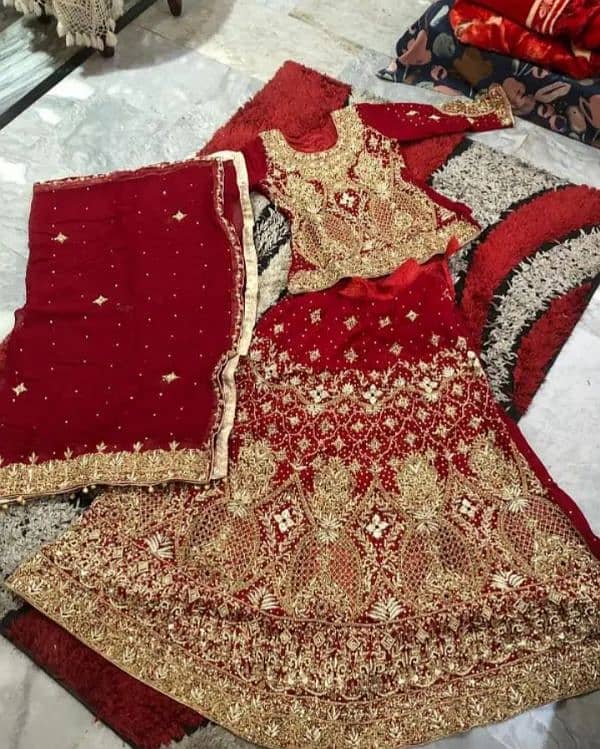 1 time used bridal lehnga 2