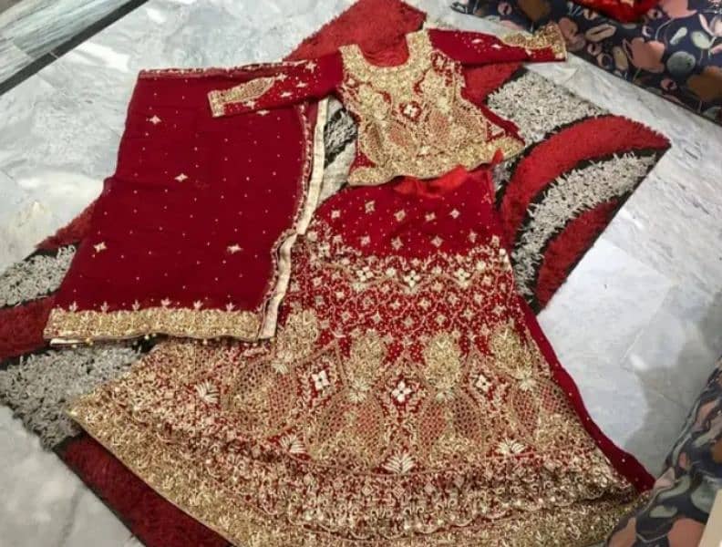 1 time used bridal lehnga 5