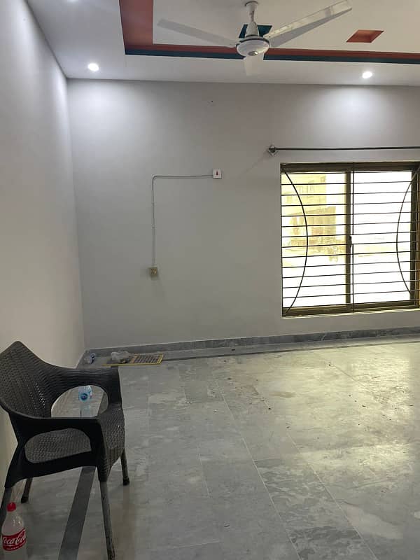 8 Marla Portion For Rent Soan Garden 5