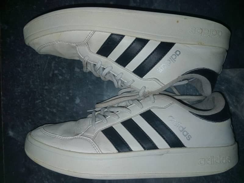 Adidas Sneakers/Joggers for sale. 0