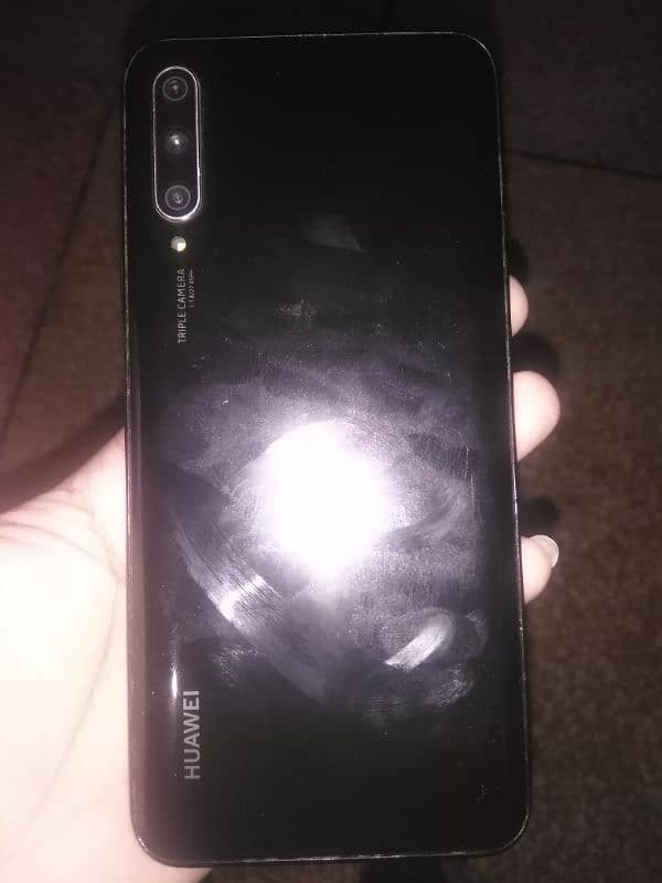 Huawei y9s 6gb 128gb with box all OK pta aprovd 1