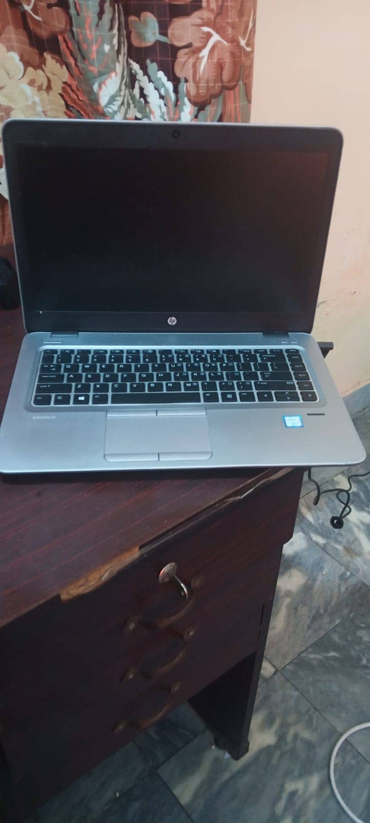 HP EliteBook 840 G3 0