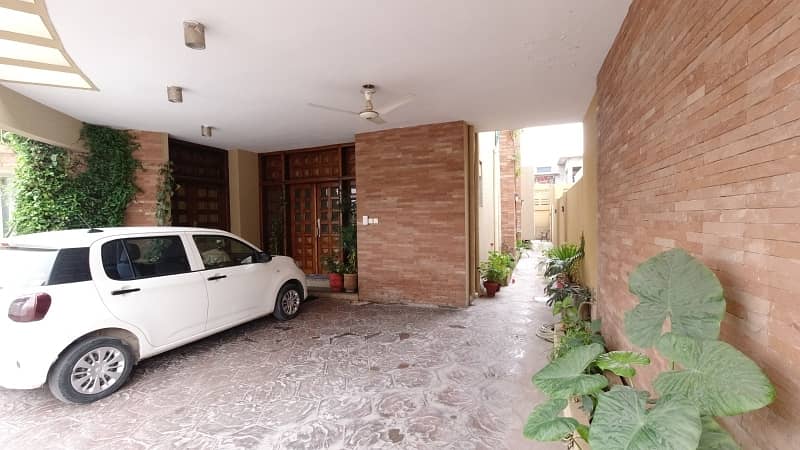 1 Kanal House For Sale In Banigala 1