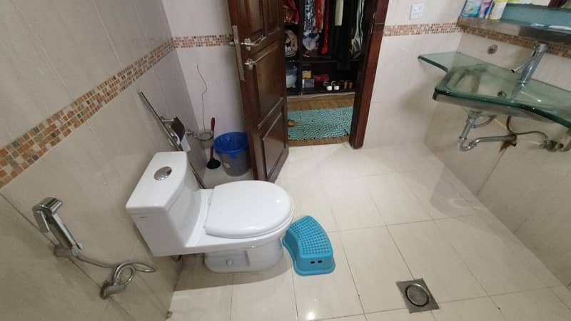 1 Kanal House For Sale In Banigala 17