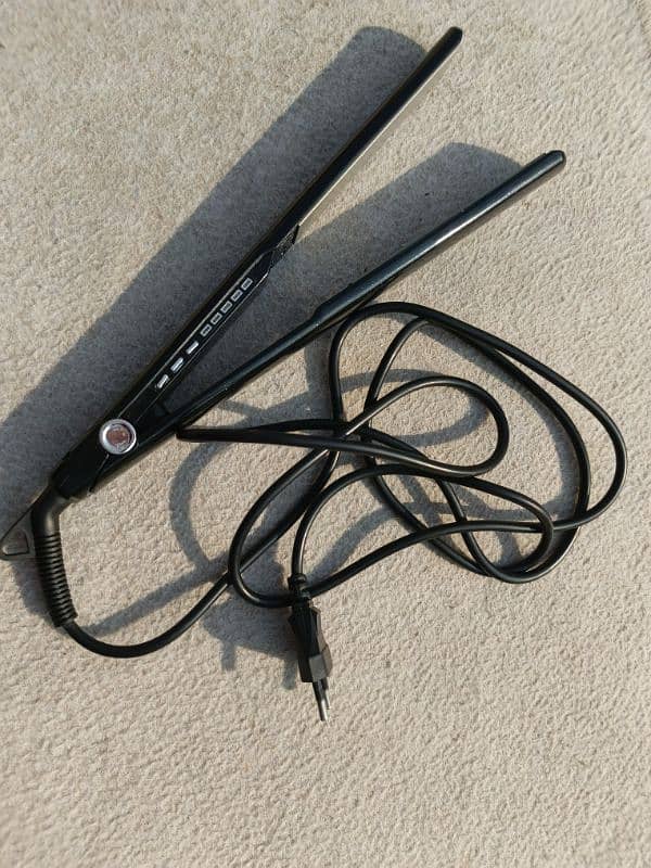 Rammigton hair straightener 5