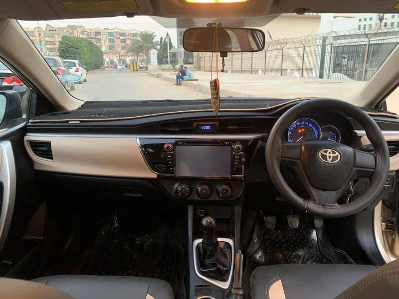 Toyota Corolla GLI 2016 18