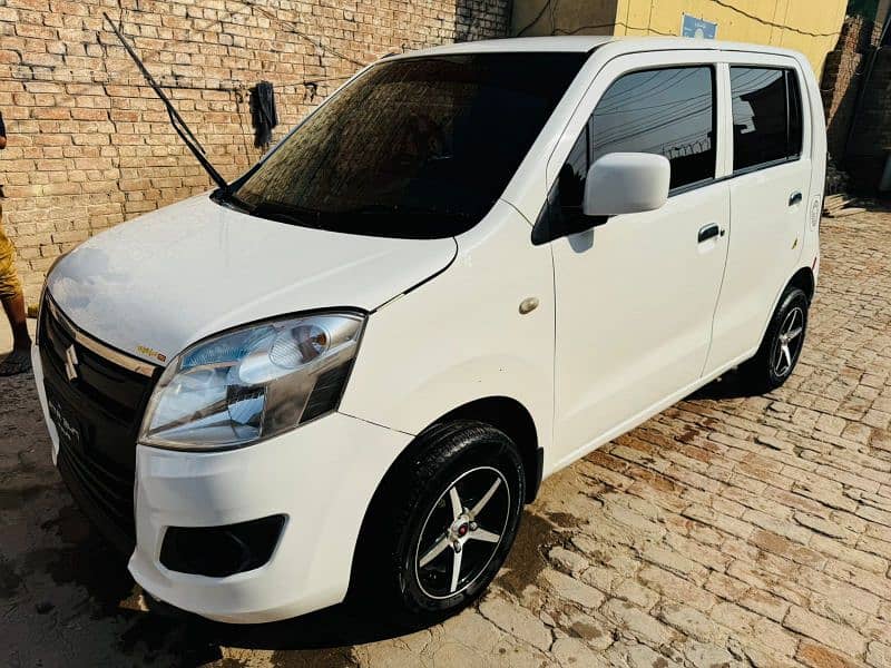 Suzuki Wagon R 2024 10