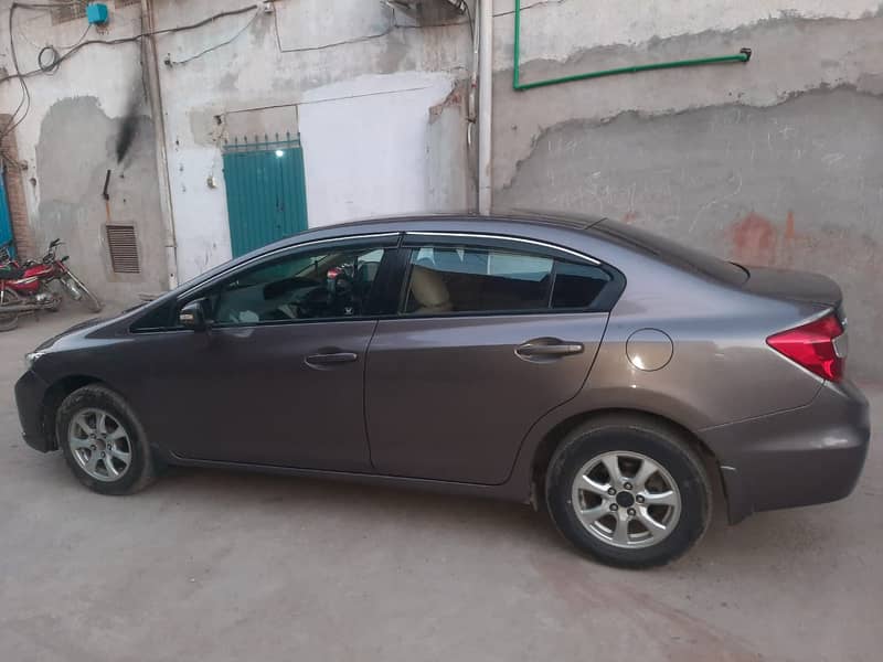 Honda Civic VTi 2013 14