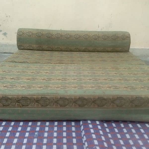 combed sofa 0