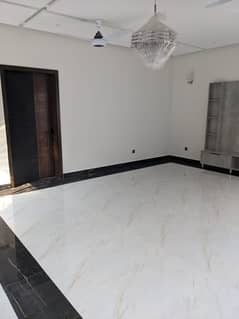 18 MARLA TILE FLOOR UPPER PORTION FOR RENT IN PCSIR PH 1 LAHORE