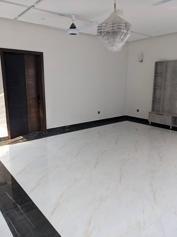 18 MARLA TILE FLOOR UPPER PORTION FOR RENT IN PCSIR PH 1 LAHORE 1