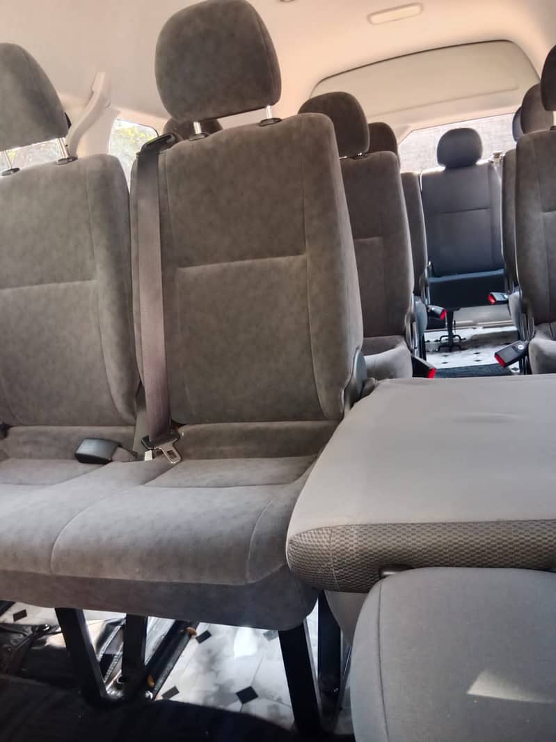 Toyota grand cabin hiace 5