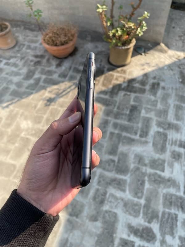 iphone 11 Factory Unlocked for Sale 7