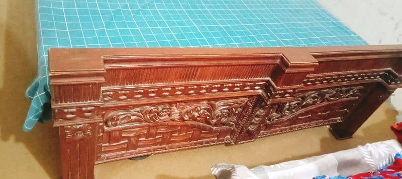 wooden bed set used for sale condition is good in bahwalpur 3