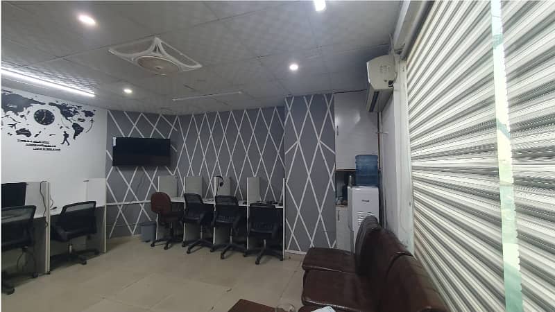 Area 350 Square Feet Office Available For Rent Real Pictures In Main Boulevard Road Gulberg 3 Lahore 2