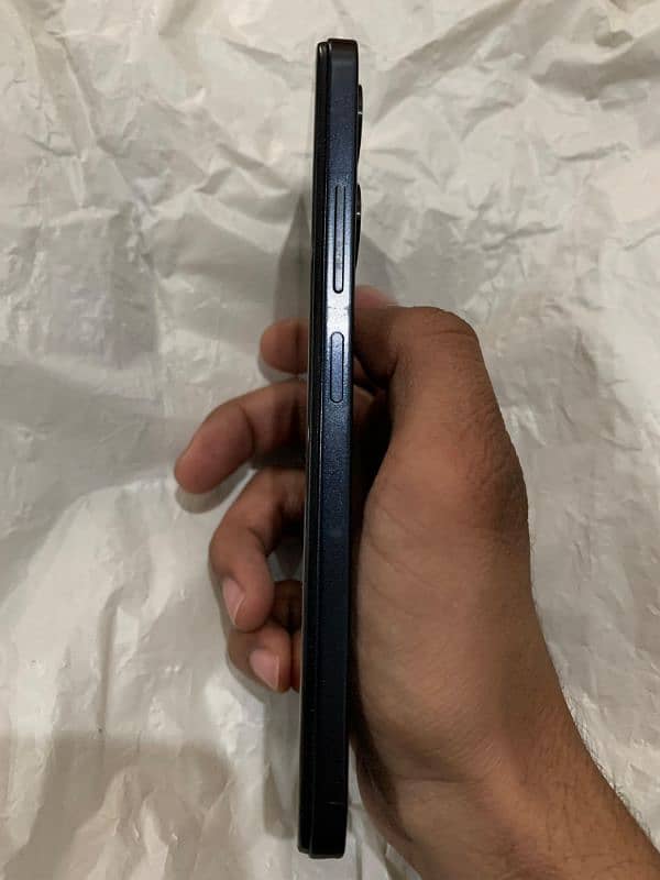 itel A70, 256 gb, dual pta, 10/10 condition 2