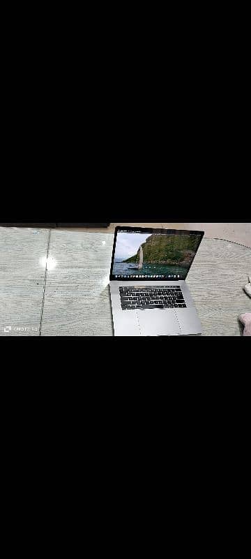 Mac BOOK PRO 2019 16" 3