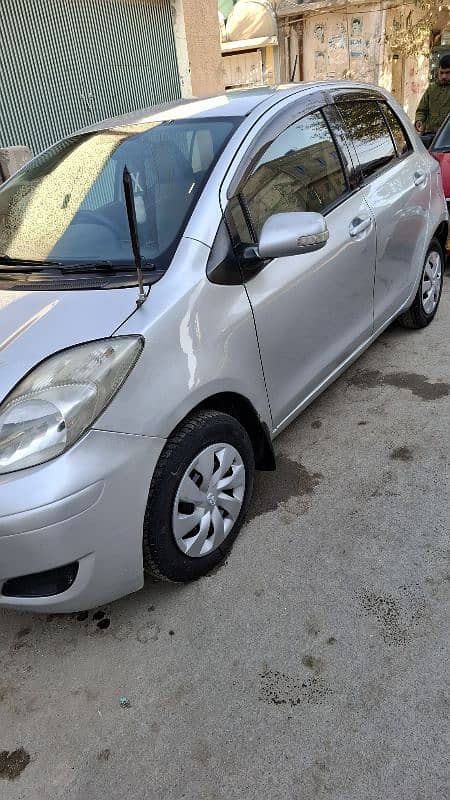 Toyota Vitz 2008 3