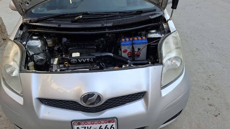 Toyota Vitz 2008 15