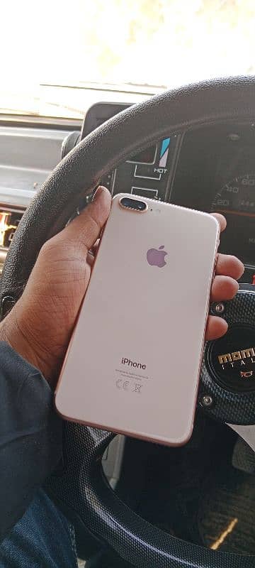 i phone 8+ NoN PTA 0