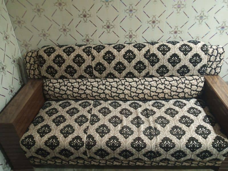 Sofa Set 5 seater 8 month used 11