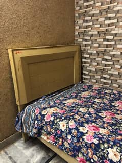 Single Bed For sale